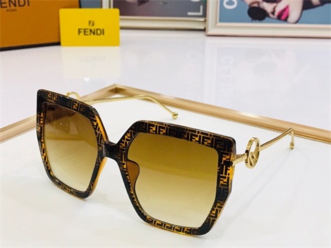Fendi sunglass-572